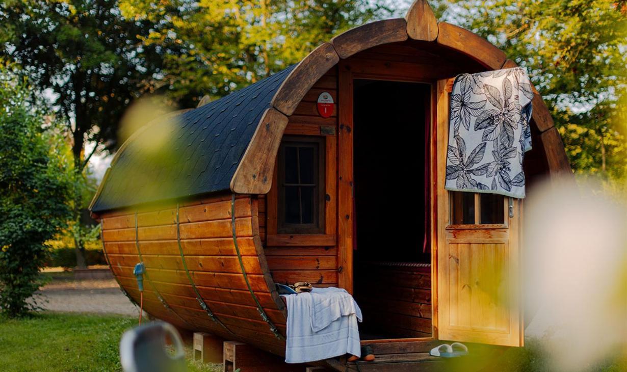 Azur Camping Schwaebische Alb Sonnenbühl エクステリア 写真